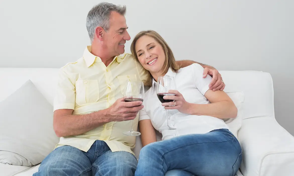 couple enjoying their drinks 2